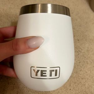 Yeti 10 OZ WINE TUMBLER